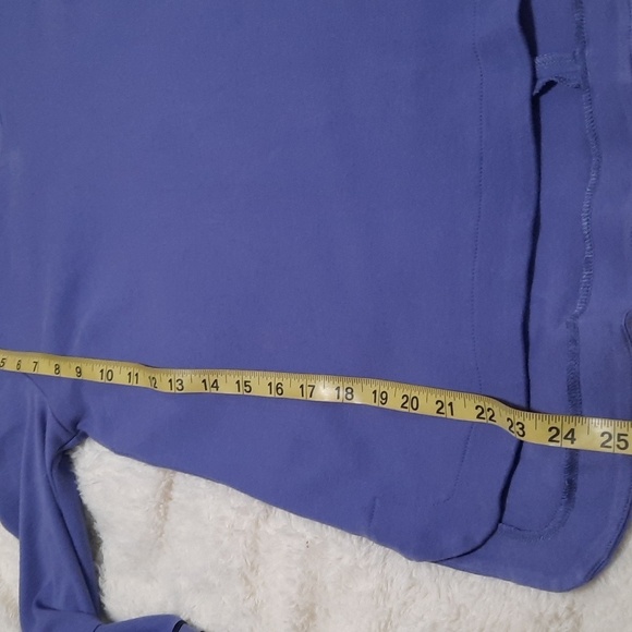 Crown & Ivy Top - Picture 6 of 11